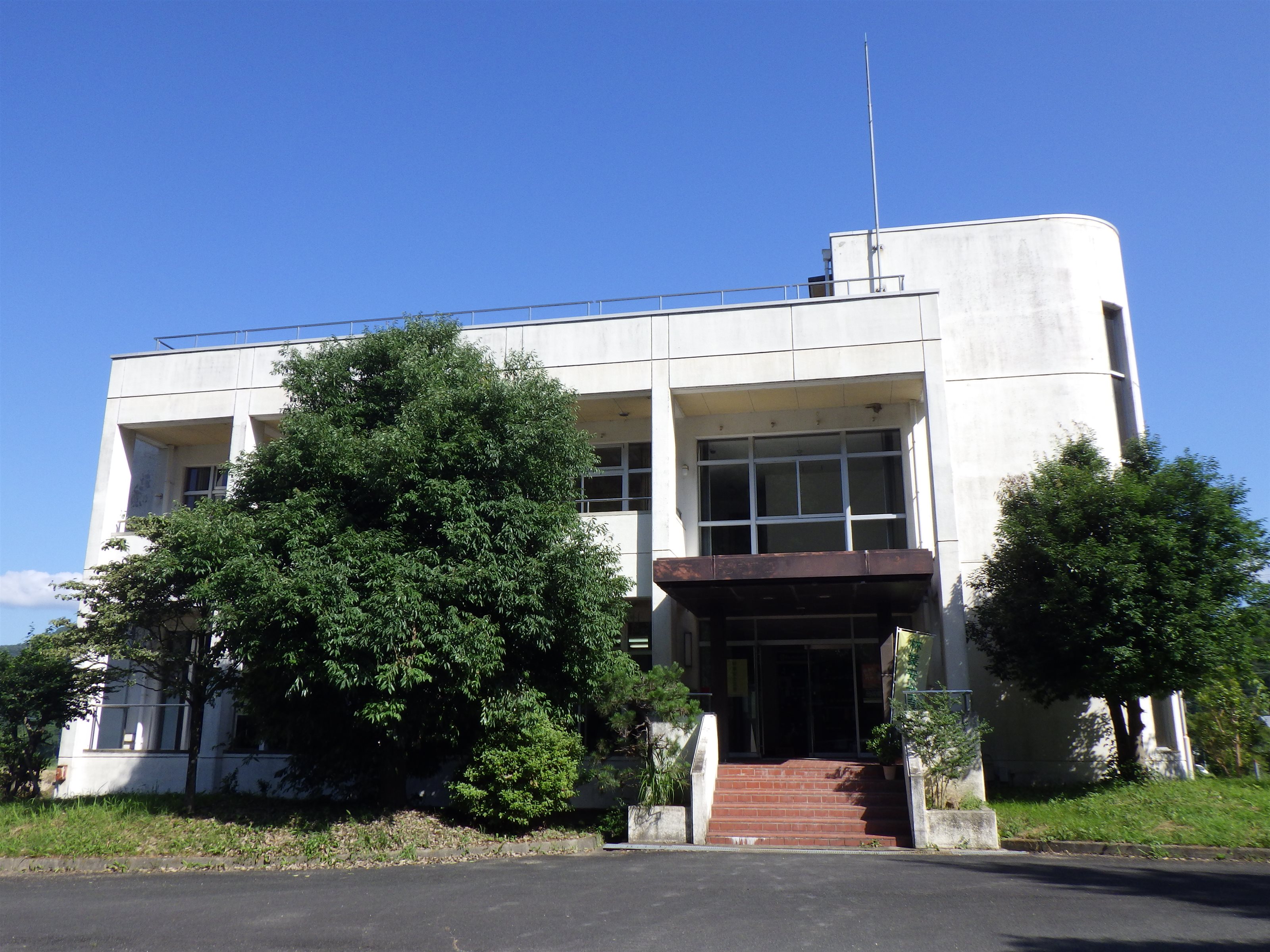 事務所棟等利活用の公募